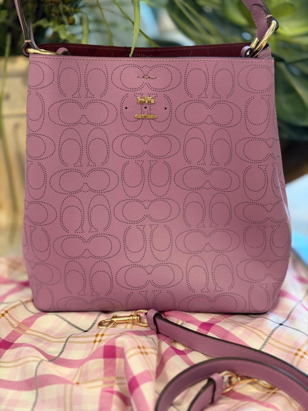 Coach Leather Town Bucket Bag - Picture 2 of 7